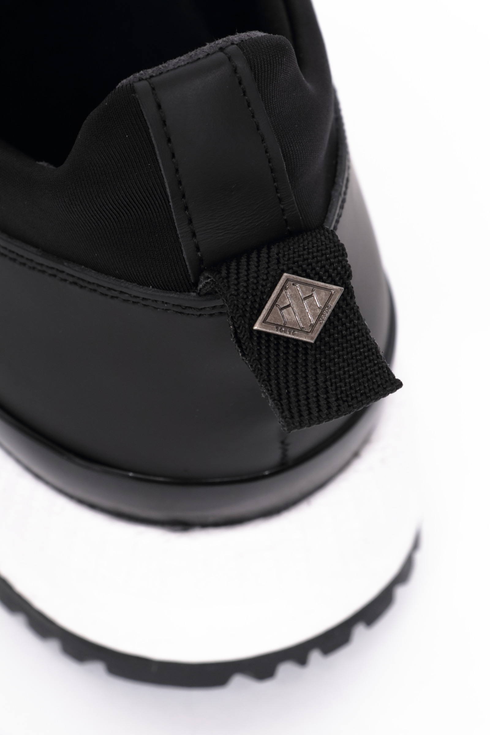 ネネ WH - フレンチキップ レザー × ネオプレン スニーカー / 干場